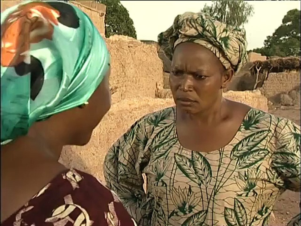 Trois femmes, un village - Episode 02 - Jamais deux sans trois