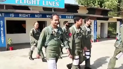 PAKISTAN'S FIGHTER PLAN JF-17 THUNDERS PROTOCOL TO PRESIDENT OF CHINA