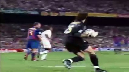 PRIMER GOL DE RONALDINHO EN BARCELONA