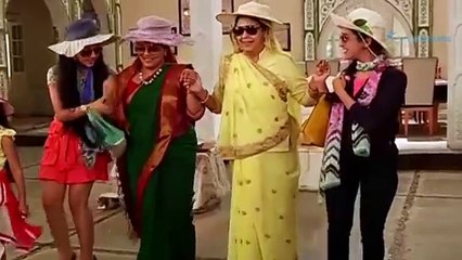 Dadi takes up the modern look for Fashion Show on Yeh Rishta Kya Kehlata Hai