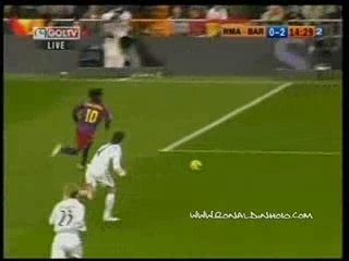 Ronaldinho vs real madrid