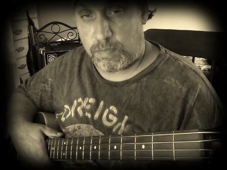 Bass Cover of Wish you were Here Pink Floyd HD.