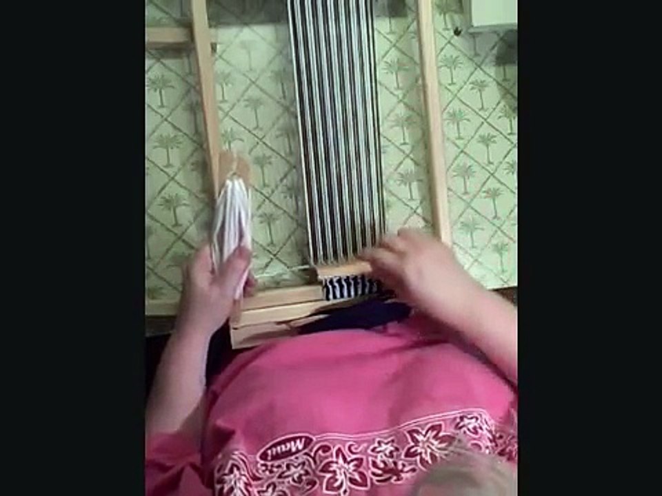 Pinwheel Houndstooth Pattern on Rigid Heddle Loom Weaving video