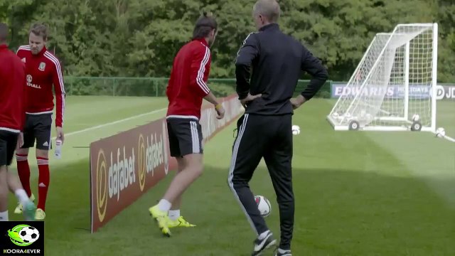 Gareth Bale score Amazing Goal from impossible angle | 2015