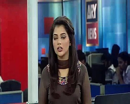 Sunni Tehreek Sarwat Ejaz Qadri Nishtar Park Mein Khitab Kar Raha Hn