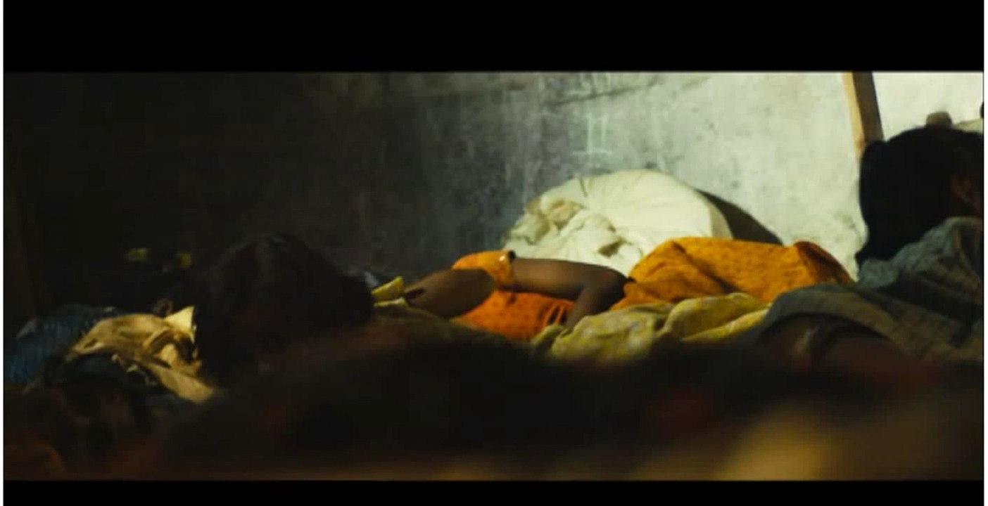 Blinding scene slumdog millionaire