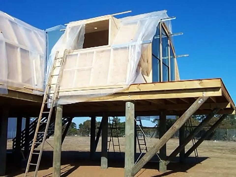 RAL Kit Homes - Elevated RAL 3