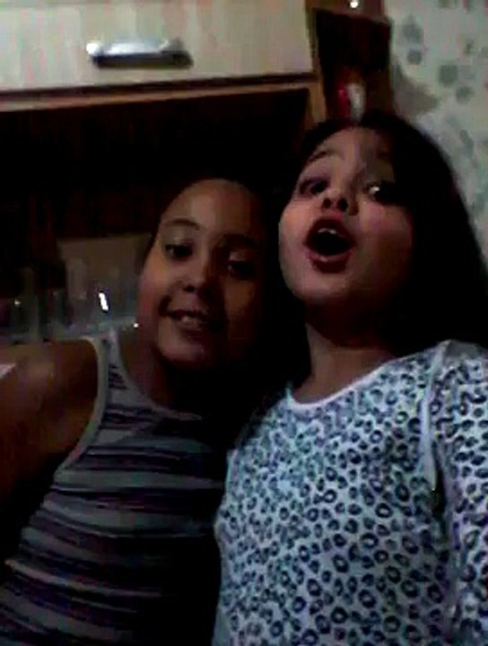 Toque-da-amanda-e-da-bruna