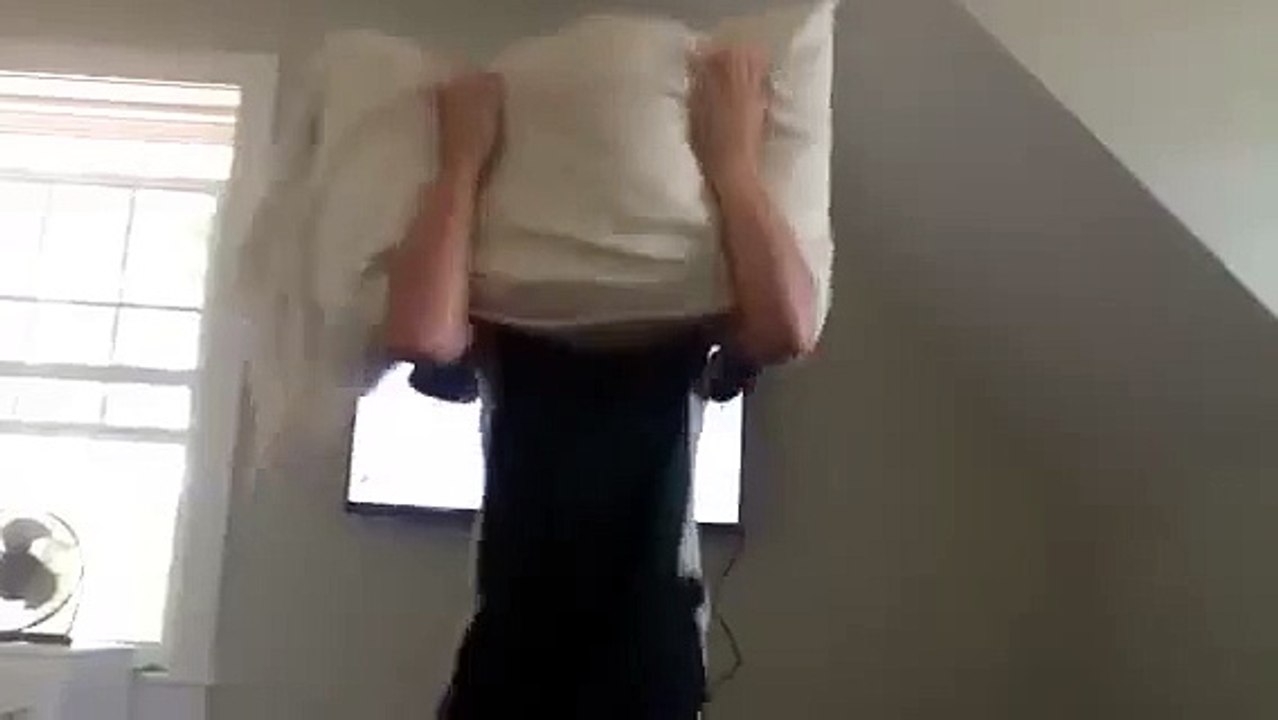 Chicken dance
