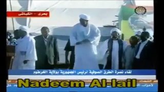 ننصح الرئيس بترك الرقيص