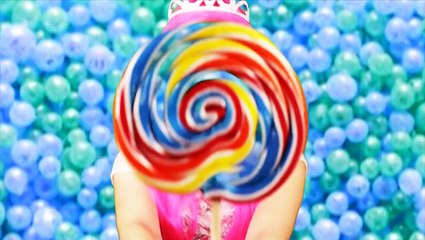 Rihanna - S&M (PARODY/SPOOF) M&M