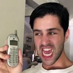 Josh Peck Teenage girl can't remember life before Smart Phones.