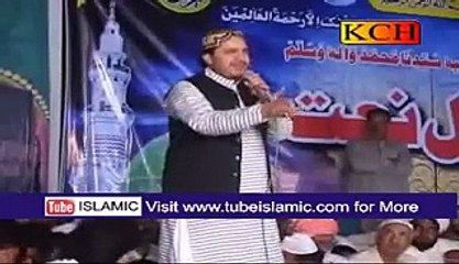 Naat e Sarkar ki Parhta hon Main - Shahbaz Qamar Fareedi Latest Beautiful Naats 2015