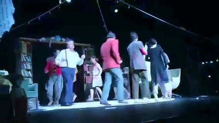 Ali Poyrazoğlu' 'kaplumbağa' oyunu ile tiyatro dersi