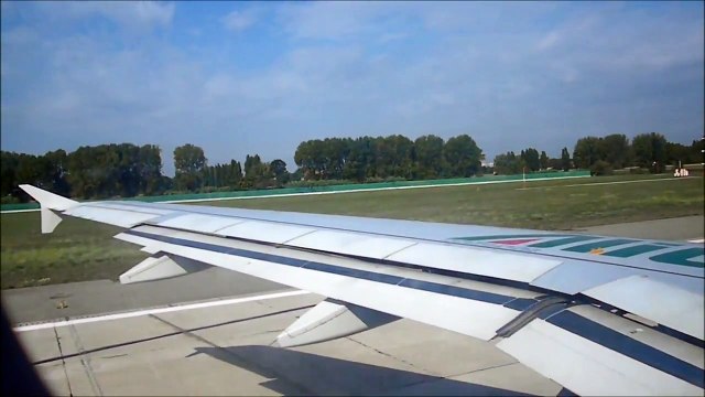 Airbus A320 Alitalia Take Off from Milano Linate + Landing at Catania Fontana Rossa