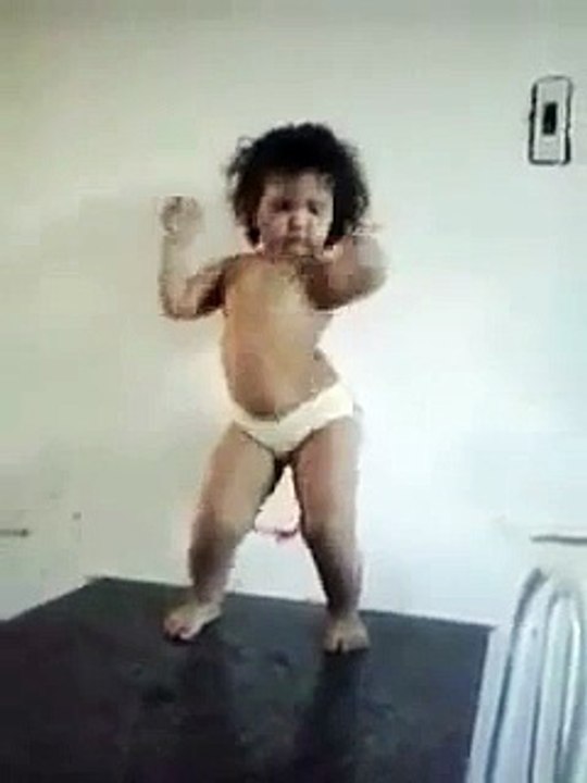 Funny videos Baby dancing like -JUSTIN BIEBER LOL