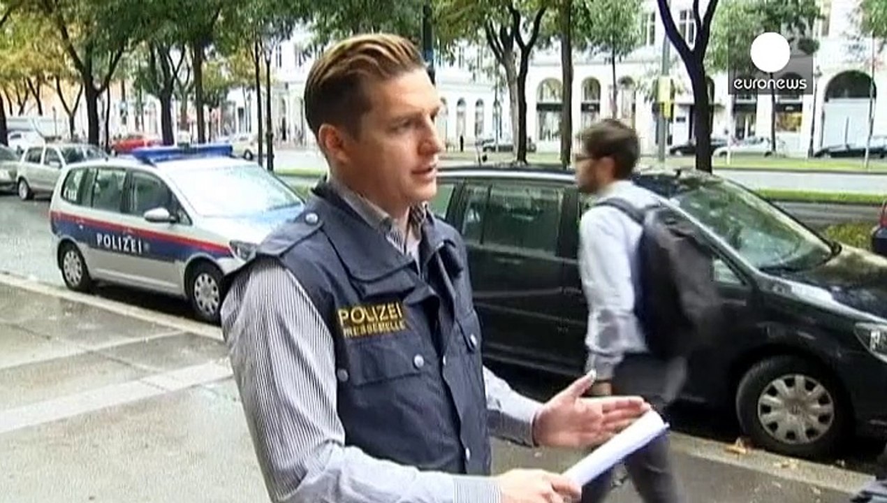 Wien: Polizei rettet 24 junge Afghanen aus zugeschweißtem Laster