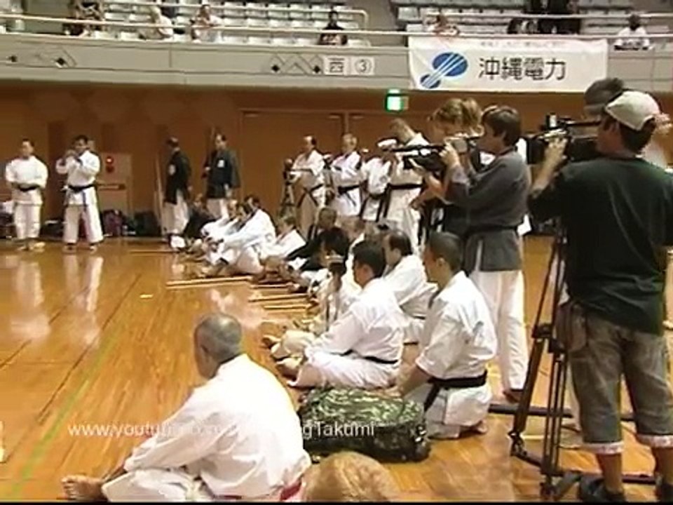 Nakamoto Masahiro. Ryukyu Kobudo