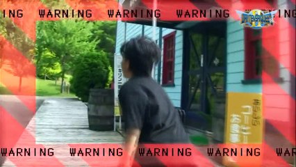 （黒澤美澪奈）後ろからタックルするみれな