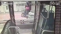 Bus driver saves potentially suicidal old man from jumping a bridge