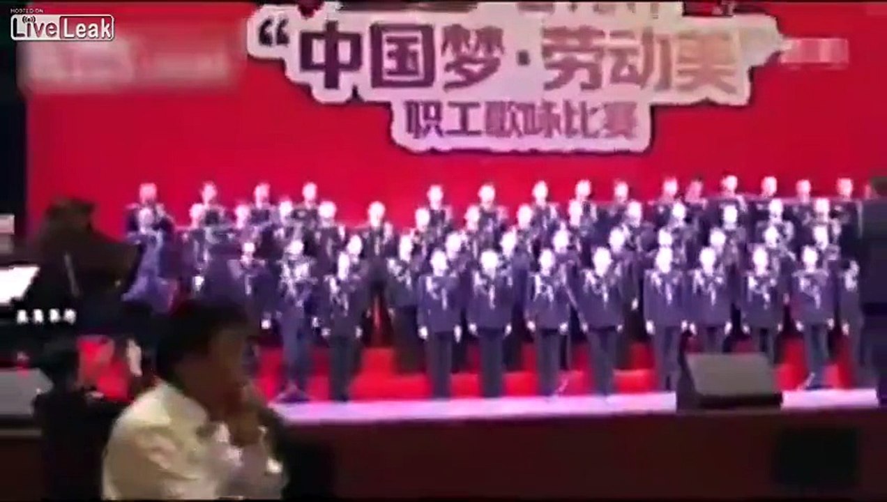 Stage Collapses Under 80-Person Choir in China | Choir Stage Falling Down During Performance