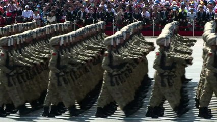 Défilé militaire à Pékin pour saluer la victoire de 1945