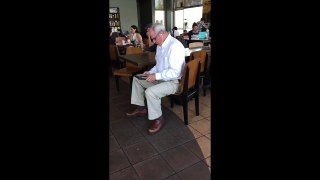 Crazy Gamer At Starbucks Goes Nuts With His Ipad