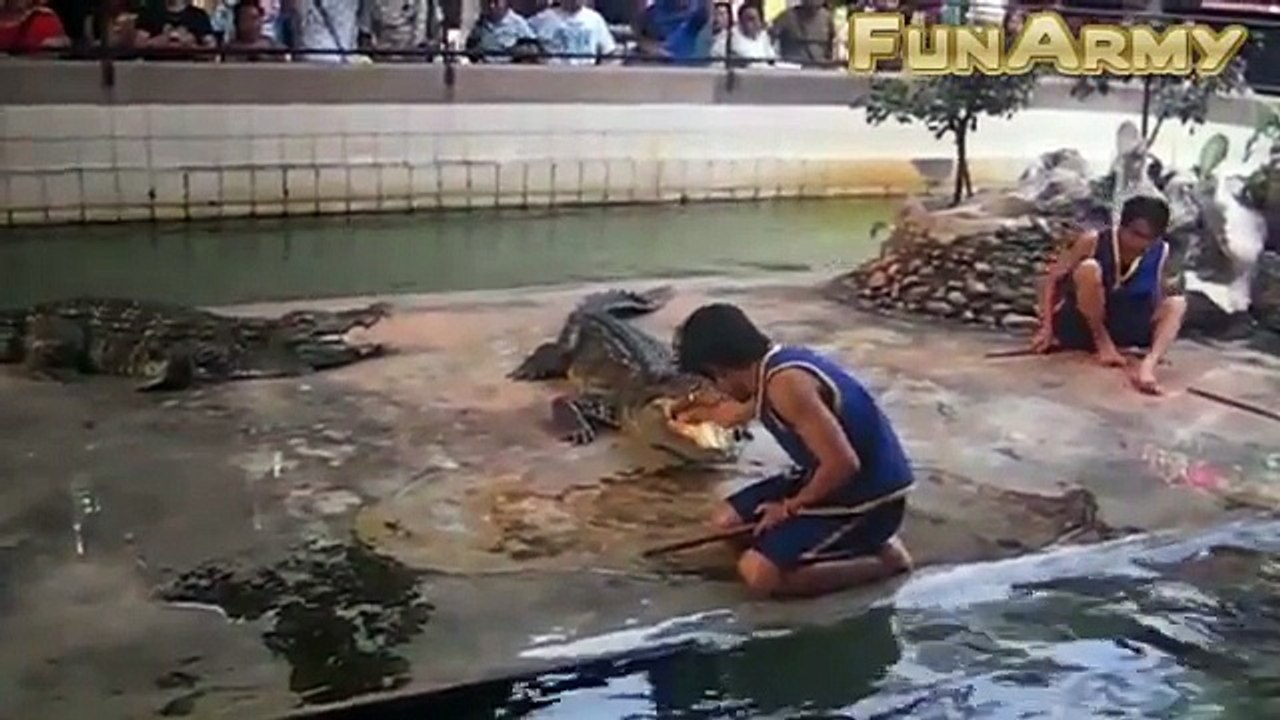 Try not to laugh or grin challenge IMPOSSIBLE - Funny videos 2015
