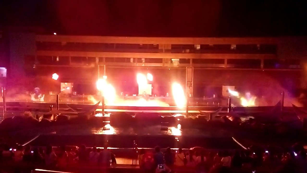 Manila Ocean Park - Symphony Evening Show Part 1