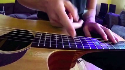 Cover de Viva La Vida de Coldplay avec une guitare et une pédale de loop... Magique!