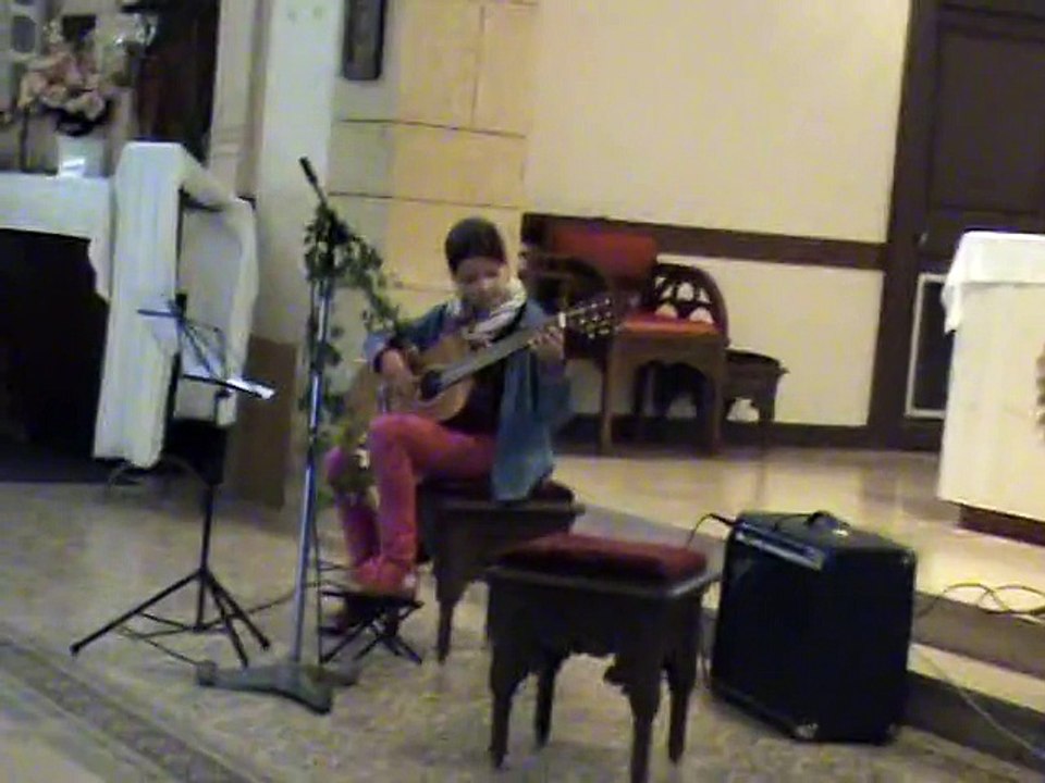 M2U01952 guitare, Joli mois de mai, fête de la musique à Labry le 21 06 2015