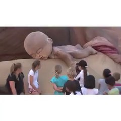 Cái này là cái quái gì thế này ?nhìn sợ quá đi