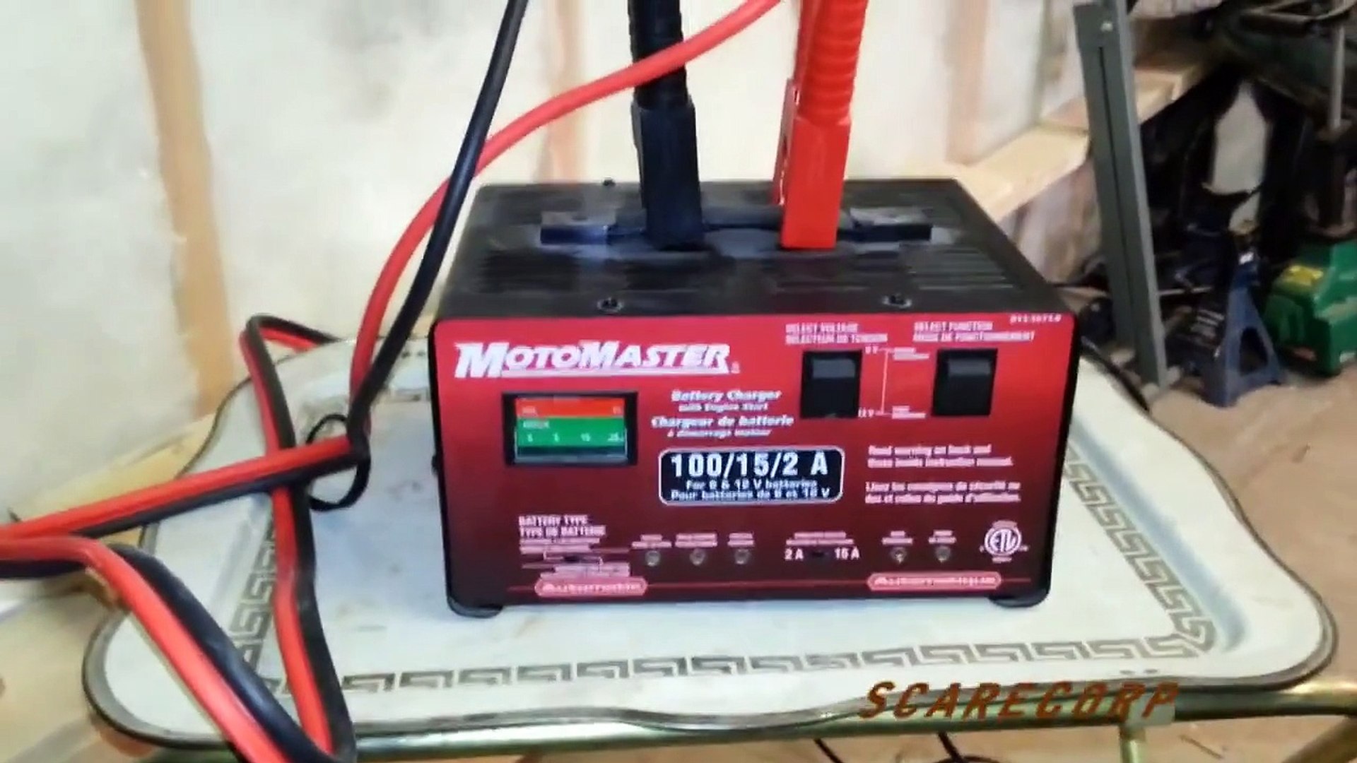 Motomaster automatic shop battery charger