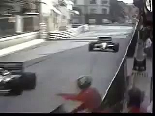 F1 1986 Monaco Ferrari Crash (2)