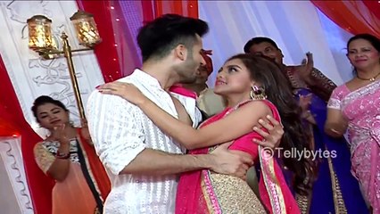 Karan Tacker and Krystle Dsouza's dance in Sarojini