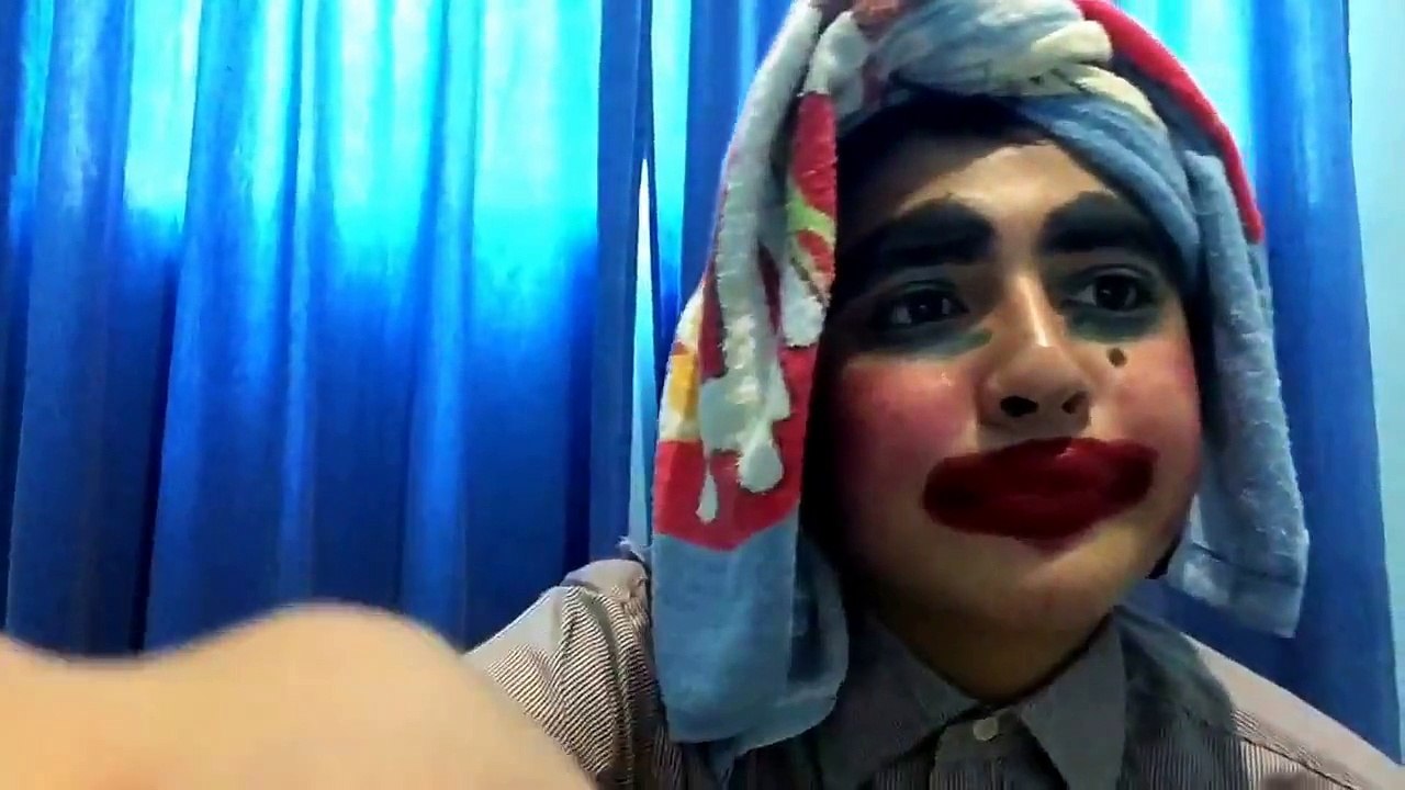 How to twerk and dance Hispanic music (crazy puta video)