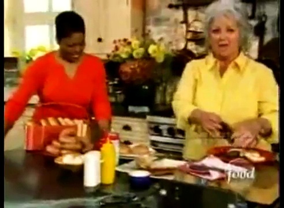 Paula Deen takes 'ludes and makes food