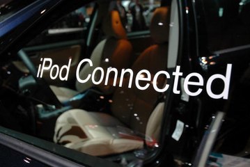 Apple's CarPlay, Google's Android Auto bring smartphone functions to car dashboards