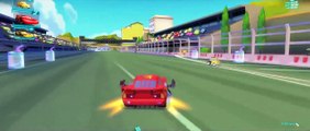 CARS 2 Lightning McQueen & his friends Tow Mater Francesco Bernoulli Drifts Races !