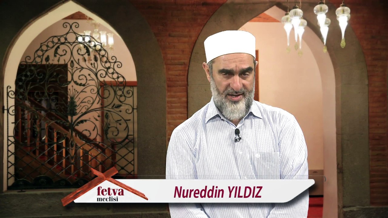 369) Namazda Ayaklar Arası Mesafe Ne Kadar Olmalı? - Nureddin Yıldız - fetvameclisi.com