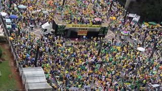 Huge Turnout in SÃ£o Paulo for Rally to Impeach President Rousseff