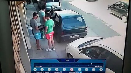 Un automobiliste aussi fort que l'incroyable Hulk