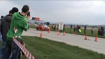 Lamborghini Huracan Vs Nissan GTR Drag Race