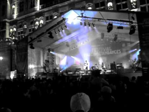 MAGNETIX Mort Clinique Parvis Hotel de Ville PARIS - July 2009