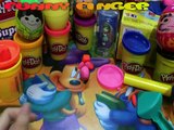 Play Doh 플레이도 Surprise Eggs 깜짝 계란 Peppa Pig and Daddy Pig swimming Corlor Peppa pig by Funny Finger