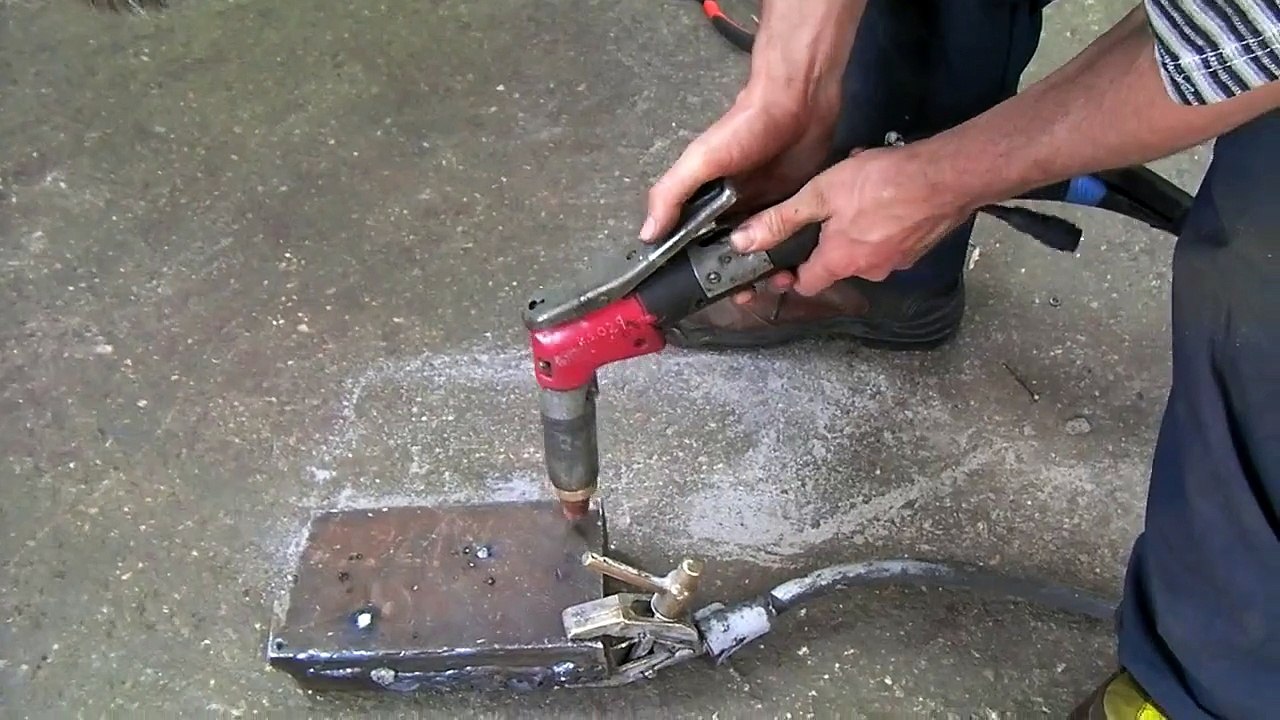 Lincoln LN9 Squirt Welding Machine with Submerged Arc Welding Equipment