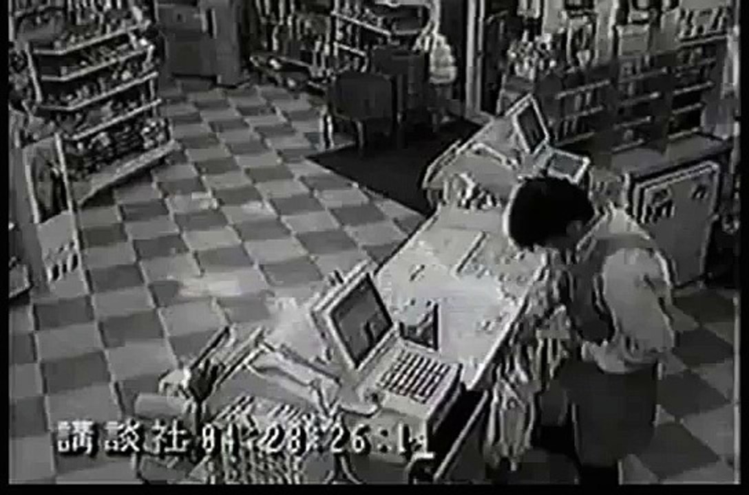 CM　講談社　月刊少年マガジン　コンビニ編1　　Monthly Shonen Magazine