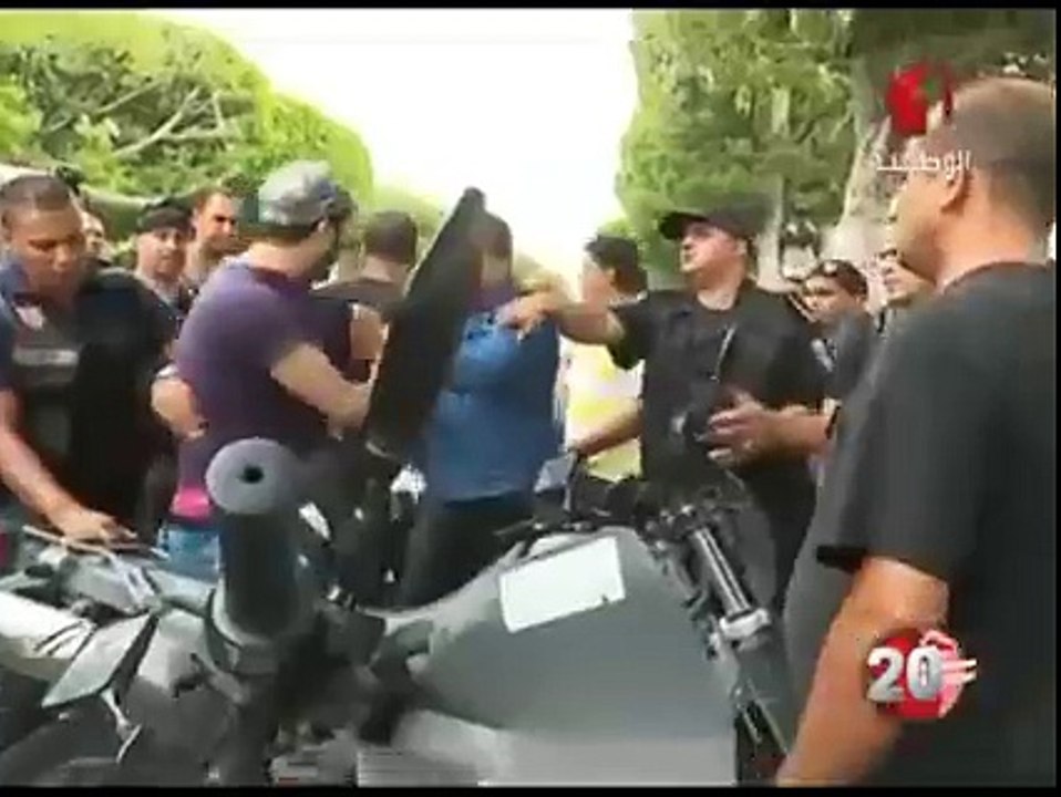 الجبهة الشعبية تزلع حكومة النداء وتتحسر عل ترويكا !!! مانيش مصدق !!!!!!!!!!!