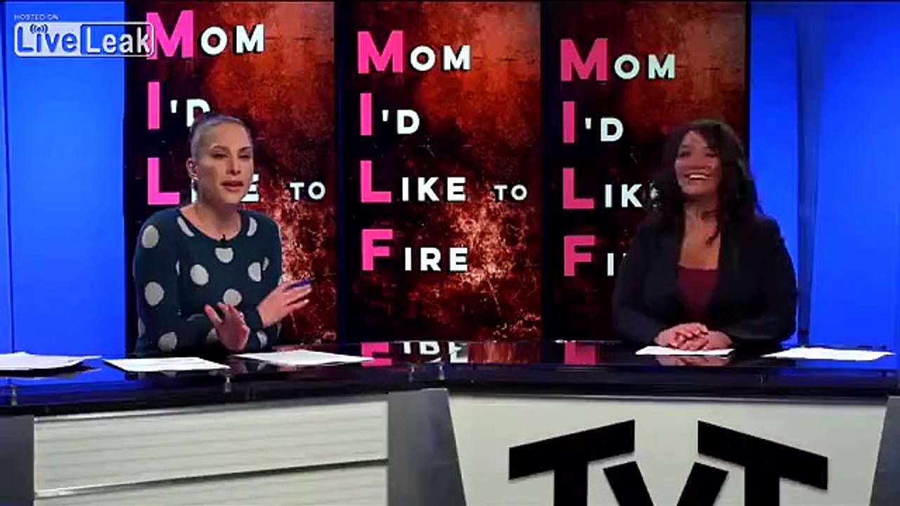 Nosey Mom Spots Porn At Public Library, Flips Out