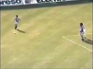 Marcelo Morales - (Gol contra Delfin 4 Septiembre 1993)